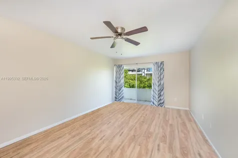 5838 SW 74th Terrace South Miami FL 33143