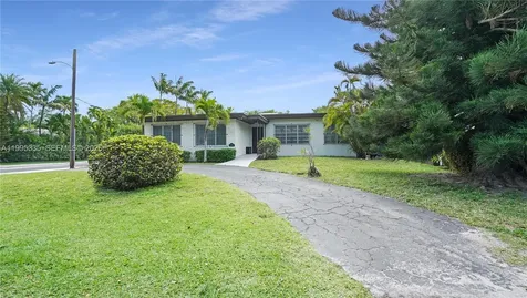 1630 S Bayshore Drive Miami FL 33133