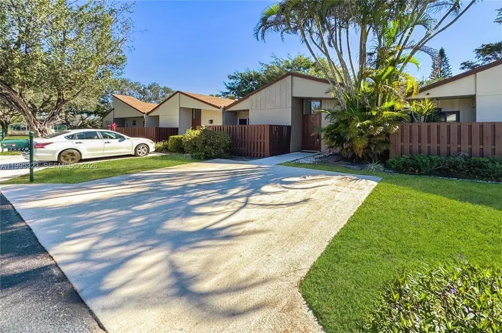 22278 Misty Woods Way Boca Raton FL 33428
