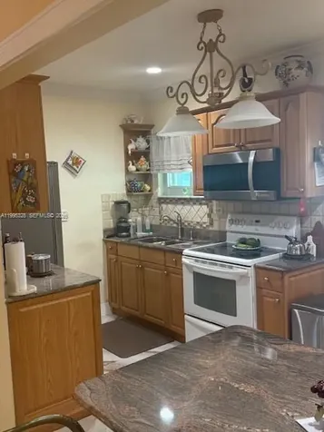 16300 NW 21st Avenue Miami Gardens FL 33054