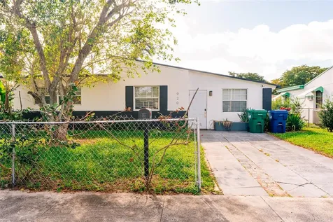920 NW 84th Street Miami FL 33150