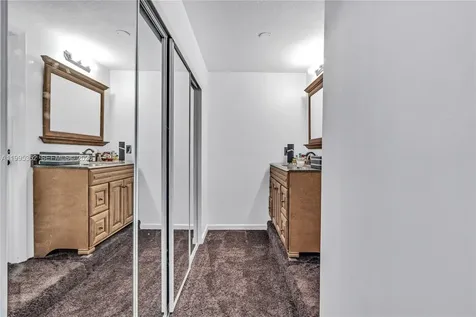 1424 NW 113th Way Pembroke Pines FL 33026