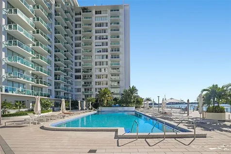 1000 West Avenue Miami Beach FL 33139