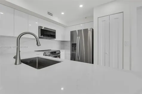 1155 Brickell Bay Drive Miami FL 33131