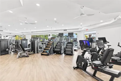 3340 NE 190th Street Aventura FL 33180