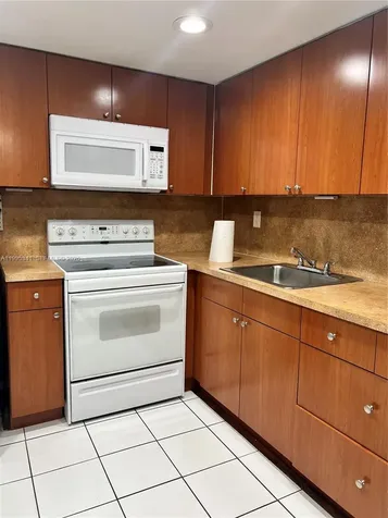 2055 SW 122nd Avenue Miami FL 33175
