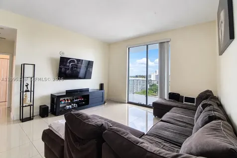140 S Dixie Highway Hollywood FL 33020