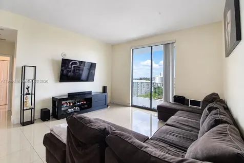 140 S Dixie Highway Hollywood FL 33020