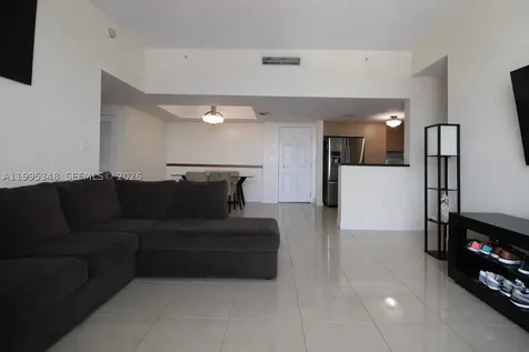 140 S Dixie Highway Hollywood FL 33020