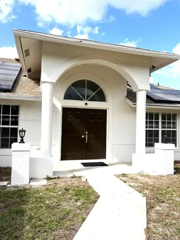 16613 N 61st Place N Westlake FL 33470