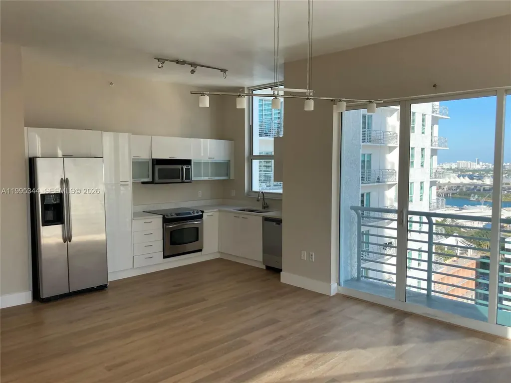 133 NE 2nd Avenue Miami FL 33132