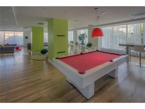 133 NE 2nd Avenue Miami FL 33132