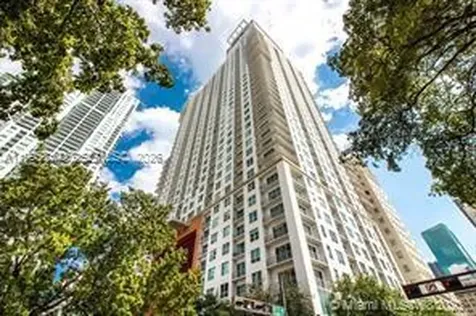 133 NE 2nd Avenue Miami FL 33132