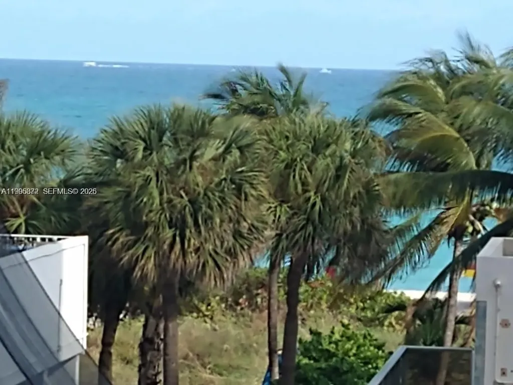 6039 Collins Avenue Miami Beach FL 33140