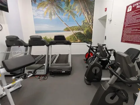 6039 Collins Avenue Miami Beach FL 33140