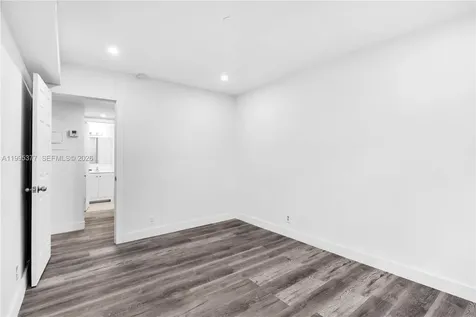 6445 NW 2nd Avenue Miami FL 33150