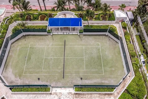 4779 Collins Avenue Miami Beach FL 33140