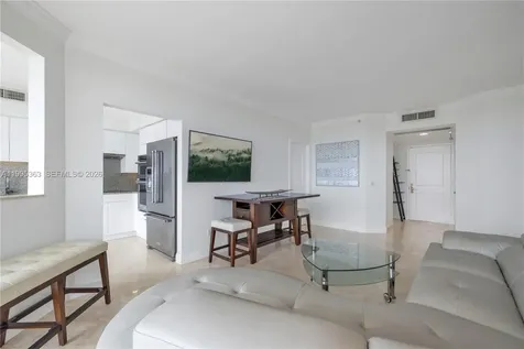 4779 Collins Avenue Miami Beach FL 33140