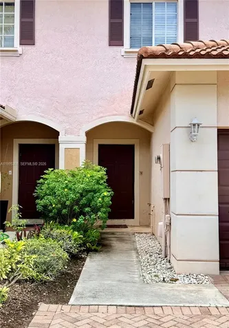 5747 Isles Circle Tamarac FL 33321