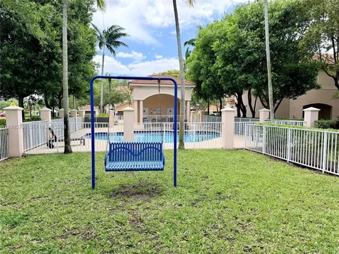 5747 Isles Circle Tamarac FL 33321
