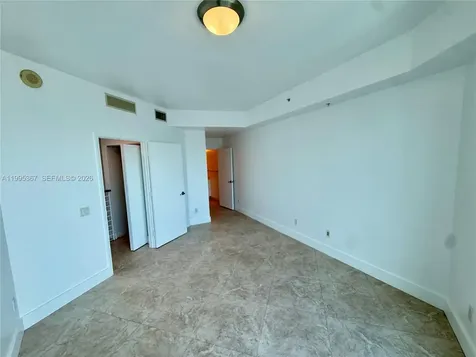 60 SW 13th Street Miami FL 33130