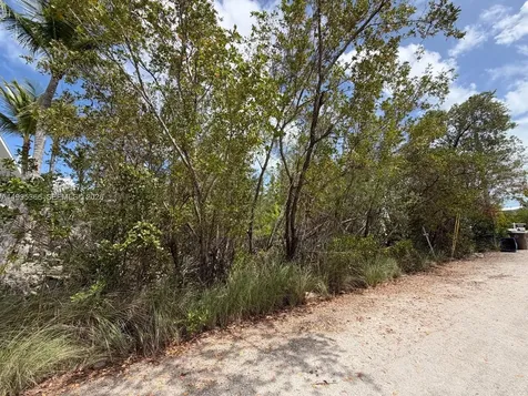 1510 Shaw Drive Key Largo FL 33037