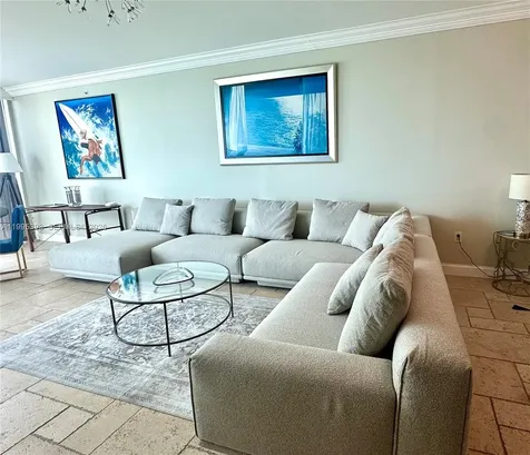 3101 S Ocean Drive Hollywood FL 33019