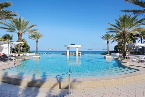 3101 S Ocean Drive Hollywood FL 33019