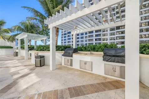 3101 S Ocean Drive Hollywood FL 33019