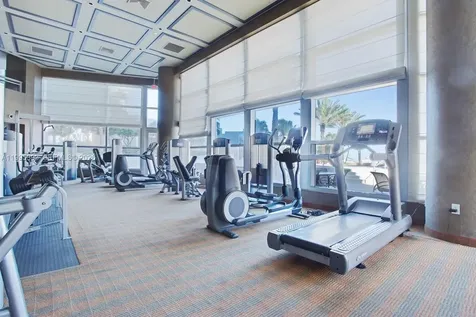3101 S Ocean Drive Hollywood FL 33019