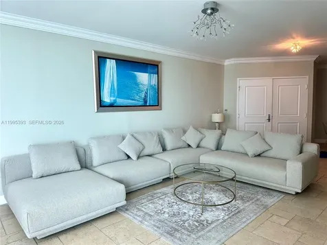 3101 S Ocean Drive Hollywood FL 33019