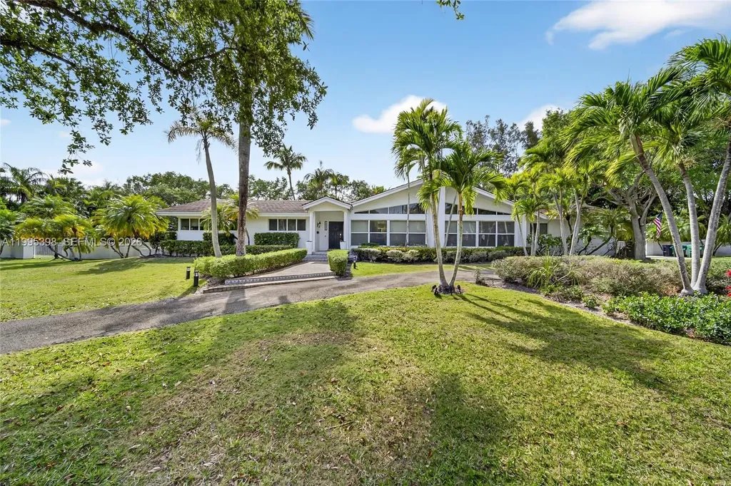 12330 Pine Needle Lane Pinecrest FL 33156