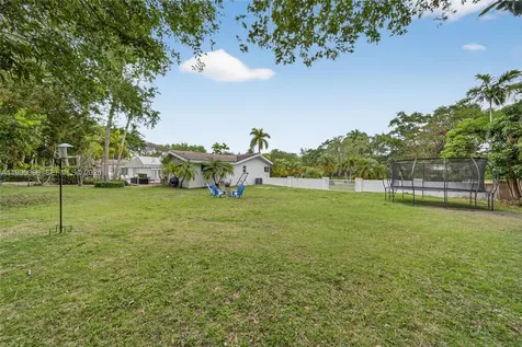 12330 Pine Needle Lane Pinecrest FL 33156