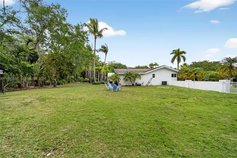 12330 Pine Needle Lane Pinecrest FL 33156