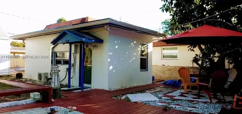 1909 Pierce Street Hollywood FL 33020