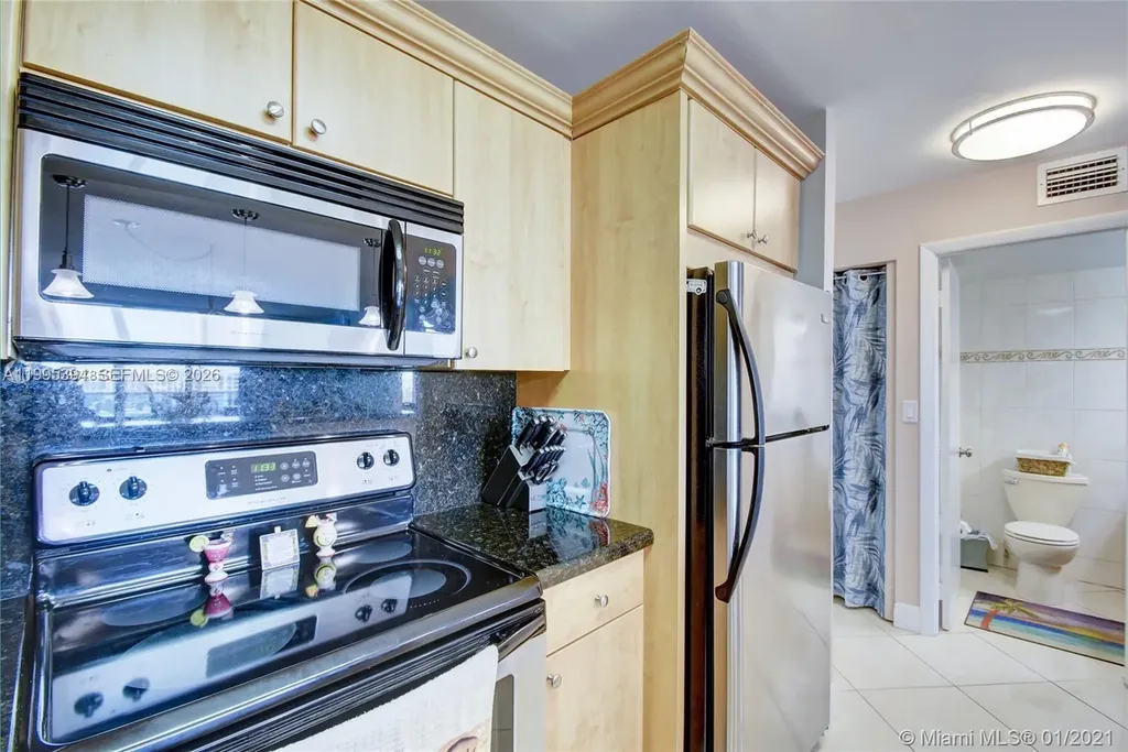 3800 S Ocean Drive Hollywood FL 33019