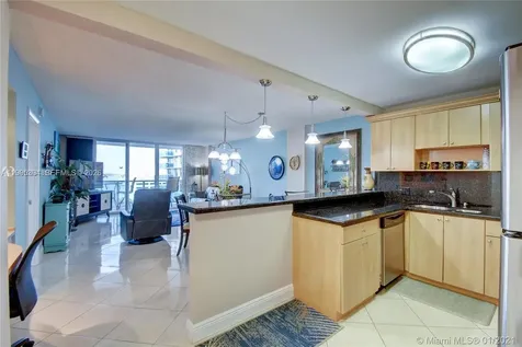 3800 S Ocean Drive Hollywood FL 33019