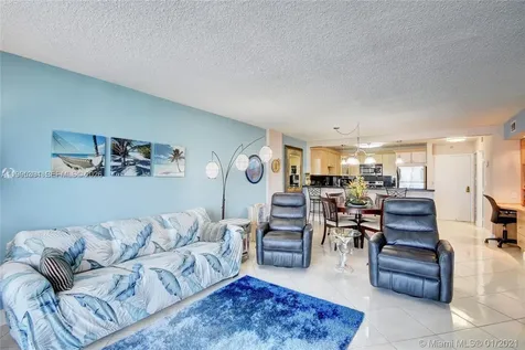 3800 S Ocean Drive Hollywood FL 33019