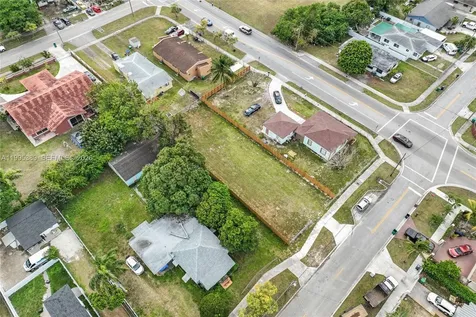 NW 2 Florida City FL 33034
