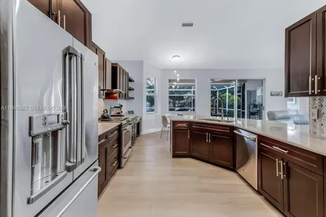 17921 NW 10th Street Pembroke Pines FL 33029
