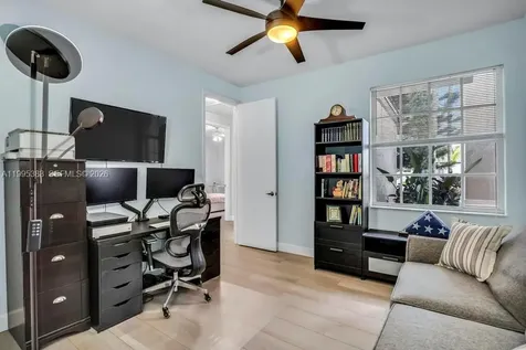 17921 NW 10th Street Pembroke Pines FL 33029
