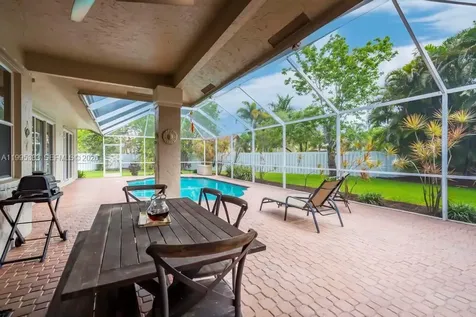 17921 NW 10th Street Pembroke Pines FL 33029