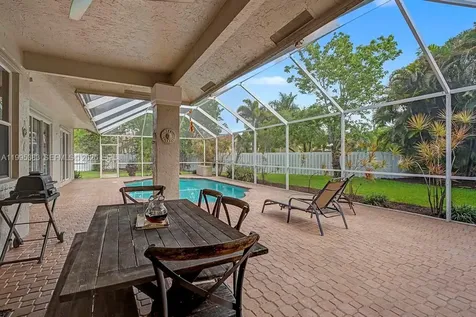 17921 NW 10th Street Pembroke Pines FL 33029