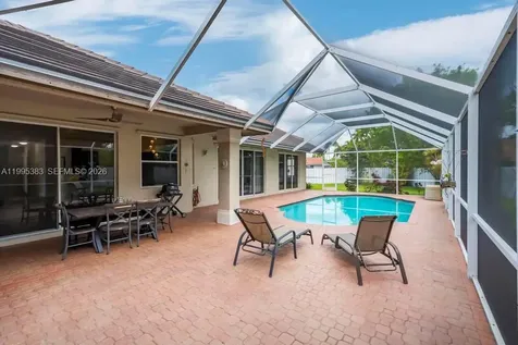 17921 NW 10th Street Pembroke Pines FL 33029