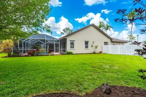 17921 NW 10th Street Pembroke Pines FL 33029