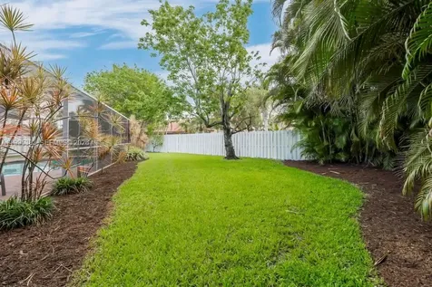 17921 NW 10th Street Pembroke Pines FL 33029