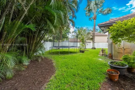 17921 NW 10th Street Pembroke Pines FL 33029
