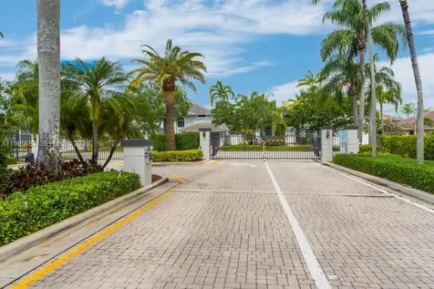17921 NW 10th Street Pembroke Pines FL 33029