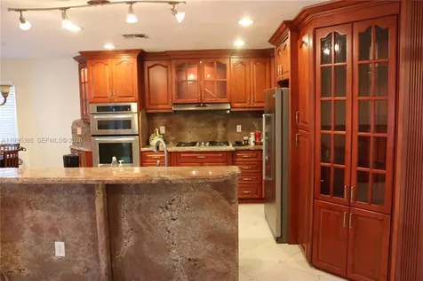 62 Gables Boulevard Weston FL 33326