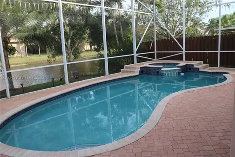 62 Gables Boulevard Weston FL 33326